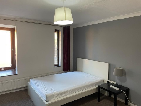 View Full Details for North Twelfth Street, Milton Keynes