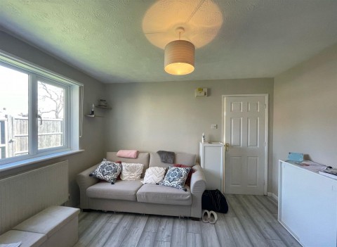 View Full Details for The Lawns, Hemel Hempstead