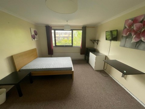 View Full Details for North Twelfth Street, Milton Keynes