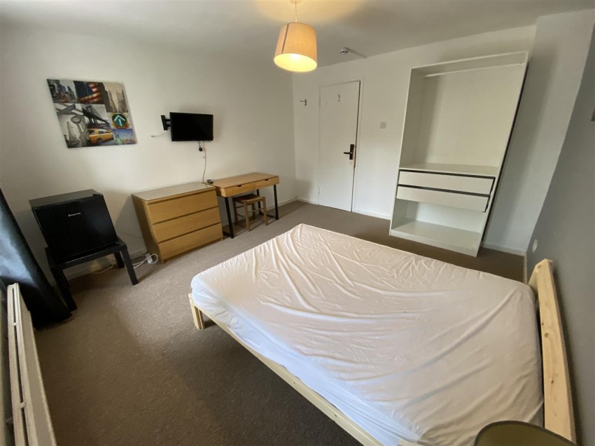 Images for North Twelfth Street, Milton Keynes