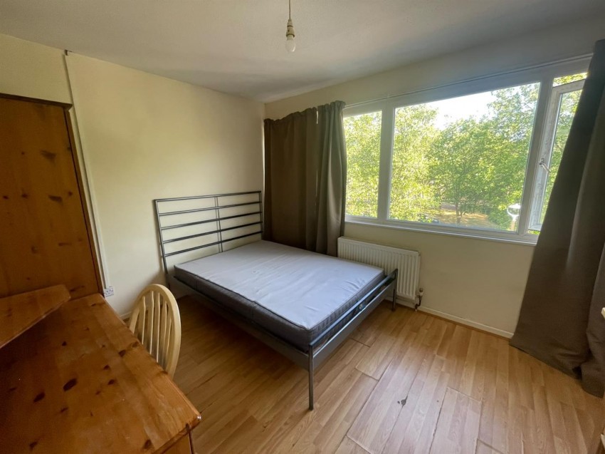 Images for Fishermead Boulevard, Fishermead, Milton Keynes
